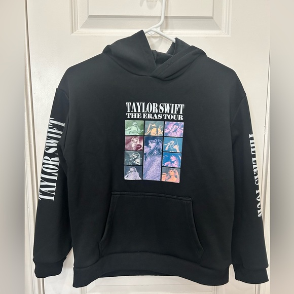 Taylor Swift KIDS The Eras Tour Hoodie Sweater 13/14 sz - Picture 1 of 5